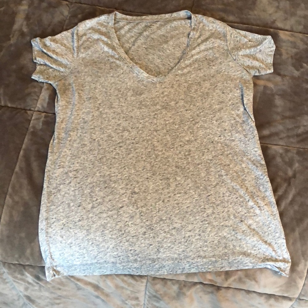 Grey marble v-neck T-shirt